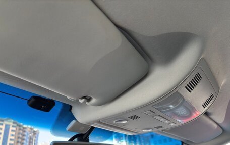 Volkswagen Touareg III, 2011 год, 1 750 000 рублей, 13 фотография