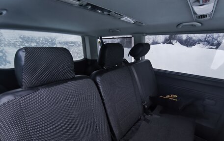 Volkswagen Caravelle T5, 2013 год, 1 700 000 рублей, 3 фотография