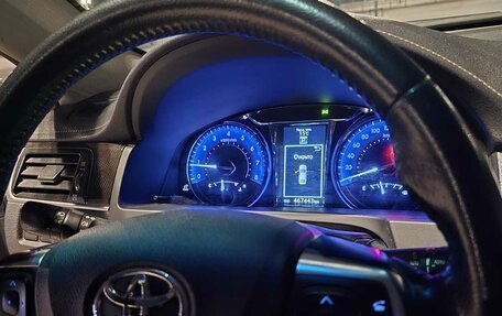 Toyota Camry, 2017 год, 2 000 000 рублей, 9 фотография