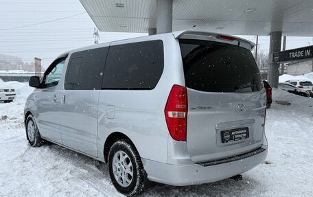 Hyundai Grand Starex Grand Starex I рестайлинг 2, 2010 год, 1 435 000 рублей, 7 фотография