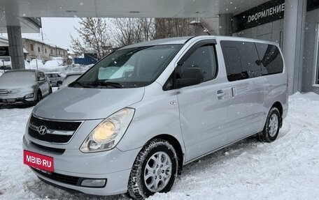 Hyundai Grand Starex Grand Starex I рестайлинг 2, 2010 год, 1 435 000 рублей, 3 фотография