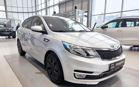 KIA Rio III рестайлинг, 2017 год, 1 361 000 рублей, 3 фотография