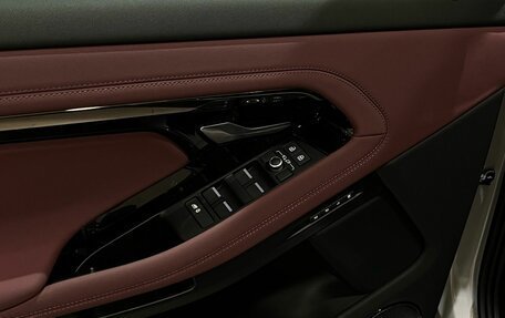 Land Rover Range Rover Evoque II, 2025 год, 5 970 000 рублей, 25 фотография