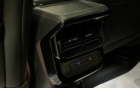 Land Rover Range Rover Evoque II, 2025 год, 5 970 000 рублей, 26 фотография