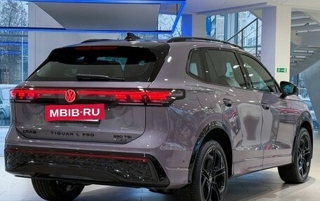 Volkswagen Tiguan, 2025 год, 4 950 000 рублей, 2 фотография