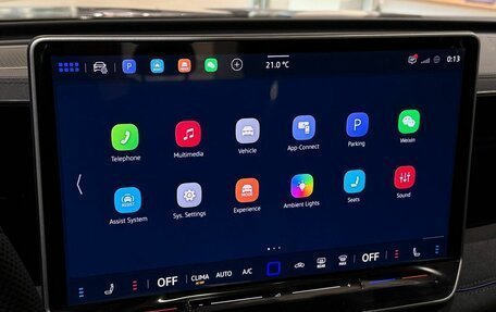 Volkswagen Tiguan, 2025 год, 4 950 000 рублей, 24 фотография