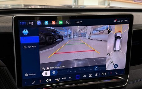 Volkswagen Tiguan, 2025 год, 4 950 000 рублей, 25 фотография