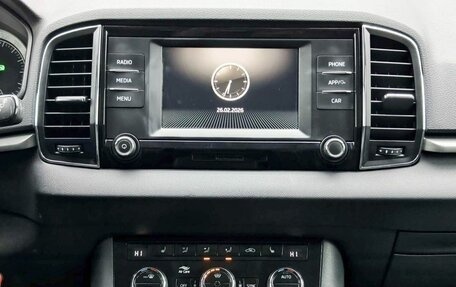 Skoda Karoq I, 2020 год, 2 449 000 рублей, 18 фотография