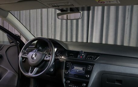 Skoda Rapid I, 2019 год, 1 369 000 рублей, 7 фотография