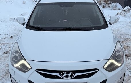 Hyundai i40 I рестайлинг, 2013 год, 1 150 000 рублей, 1 фотография