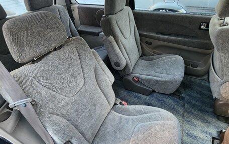 Mitsubishi Chariot III, 1999 год, 529 000 рублей, 11 фотография