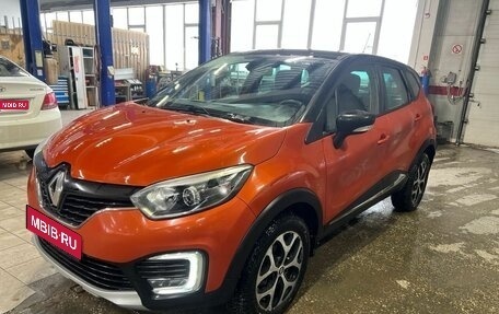 Renault Kaptur I рестайлинг, 2019 год, 1 435 000 рублей, 1 фотография