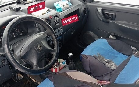 Peugeot Partner II рестайлинг 2, 2011 год, 340 000 рублей, 6 фотография