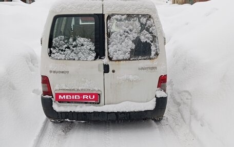 Peugeot Partner II рестайлинг 2, 2011 год, 340 000 рублей, 2 фотография