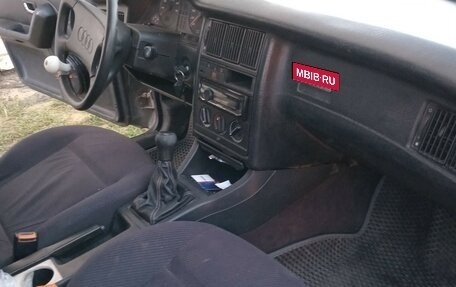 Audi 80, 1994 год, 275 000 рублей, 9 фотография