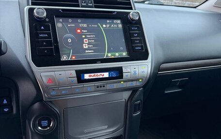 Toyota Land Cruiser Prado 150 рестайлинг 2, 2019 год, 6 150 000 рублей, 18 фотография