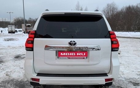 Toyota Land Cruiser Prado 150 рестайлинг 2, 2019 год, 6 150 000 рублей, 5 фотография