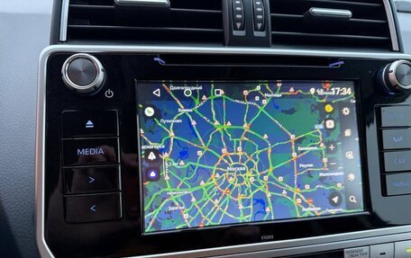 Toyota Land Cruiser Prado 150 рестайлинг 2, 2019 год, 6 150 000 рублей, 21 фотография