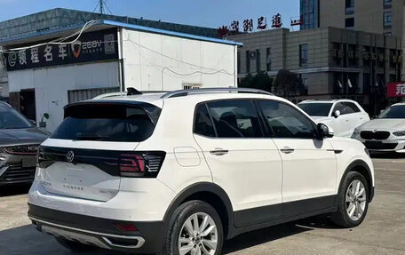 Volkswagen T-Cross I, 2023 год, 1 245 002 рублей, 6 фотография
