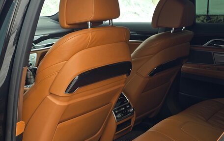 BMW 7 серия, 2018 год, 4 200 000 рублей, 26 фотография