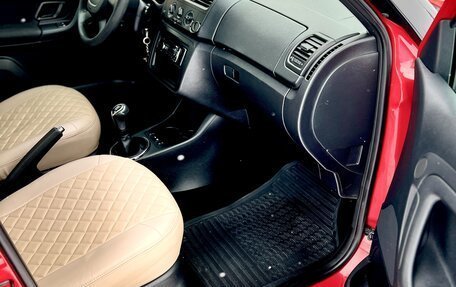 Skoda Fabia II, 2010 год, 650 000 рублей, 10 фотография