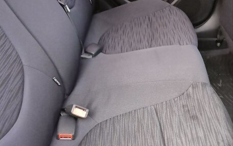 Hyundai Solaris II рестайлинг, 2015 год, 1 100 000 рублей, 13 фотография