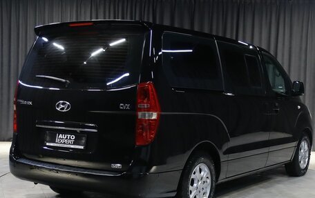 Hyundai Grand Starex Grand Starex I рестайлинг 2, 2012 год, 1 549 000 рублей, 2 фотография