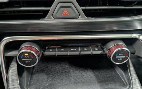 Geely Tugella FY11, 2021 год, 2 615 000 рублей, 28 фотография