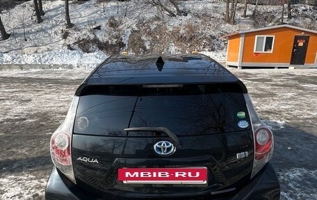 Toyota Aqua I, 2014 год, 800 000 рублей, 2 фотография