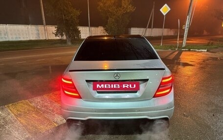 Mercedes-Benz C-Класс, 2012 год, 1 600 000 рублей, 4 фотография