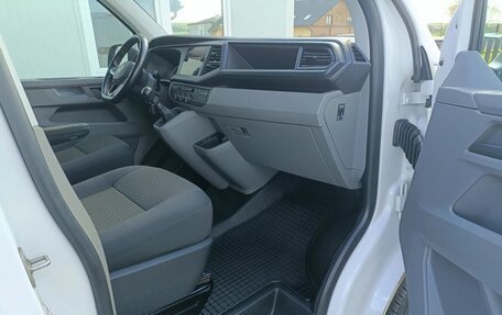 Volkswagen Transporter T6 рестайлинг, 2022 год, 2 800 000 рублей, 23 фотография