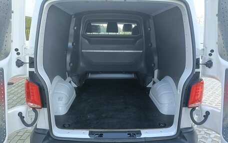 Volkswagen Transporter T6 рестайлинг, 2022 год, 2 800 000 рублей, 26 фотография