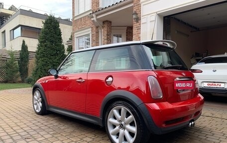 MINI Hatch, 2005 год, 860 000 рублей, 4 фотография