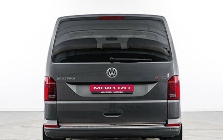 Volkswagen Multivan T6 рестайлинг, 2021 год, 8 899 050 рублей, 4 фотография