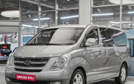 Hyundai Grand Starex Grand Starex I рестайлинг 2, 2011 год, 1 559 000 рублей, 1 фотография