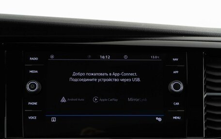 Volkswagen Multivan T6 рестайлинг, 2021 год, 8 899 050 рублей, 25 фотография