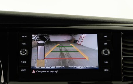 Volkswagen Multivan T6 рестайлинг, 2021 год, 8 899 050 рублей, 18 фотография