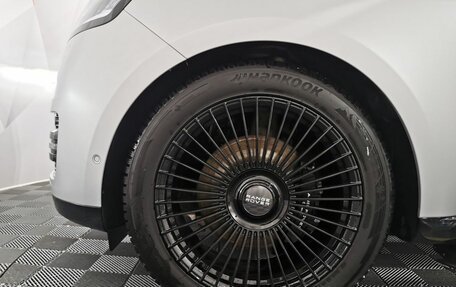 Land Rover Range Rover IV рестайлинг, 2024 год, 20 500 000 рублей, 9 фотография