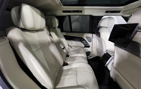 Land Rover Range Rover IV рестайлинг, 2024 год, 20 500 000 рублей, 15 фотография