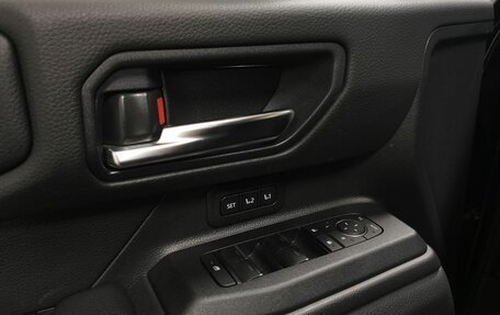 Land Rover Range Rover IV рестайлинг, 2024 год, 20 500 000 рублей, 21 фотография