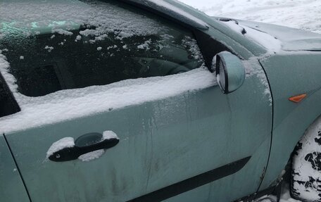 Ford Focus IV, 2001 год, 210 000 рублей, 4 фотография