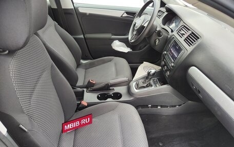 Volkswagen Jetta VI, 2011 год, 799 000 рублей, 9 фотография