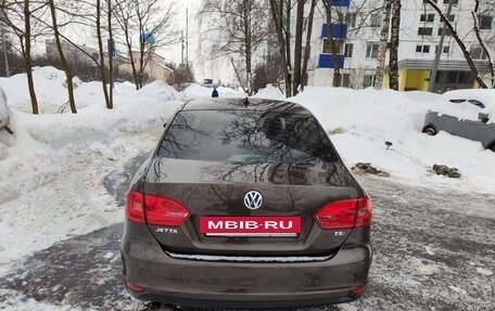 Volkswagen Jetta VI, 2011 год, 799 000 рублей, 5 фотография