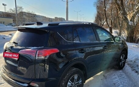 Toyota RAV4, 2018 год, 2 250 000 рублей, 2 фотография