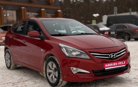 Hyundai Solaris II рестайлинг, 2016 год, 940 000 рублей, 5 фотография