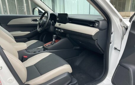 Honda Vezel, 2023 год, 2 160 000 рублей, 11 фотография