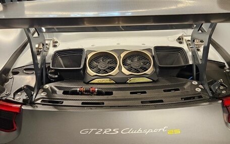 Porsche 911 GT2 991, 2019 год, 90 000 000 рублей, 7 фотография