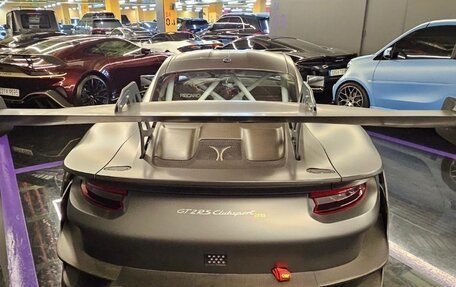 Porsche 911 GT2 991, 2019 год, 90 000 000 рублей, 18 фотография