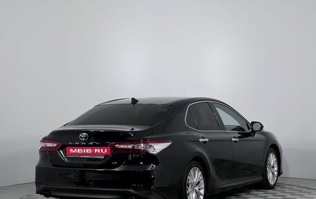 Toyota Camry, 2020 год, 3 050 000 рублей, 5 фотография