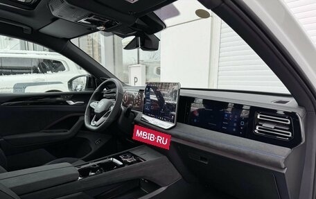 Volkswagen Tiguan, 2025 год, 5 150 000 рублей, 17 фотография